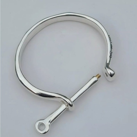 Uno de 50 Bracelet  • SHACKLED • Silver • Size M - Picture 4 of 16